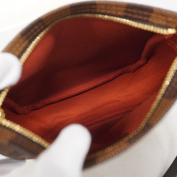 LOUIS VUITTON Brown Damier Pouch - Picture 4 of 10